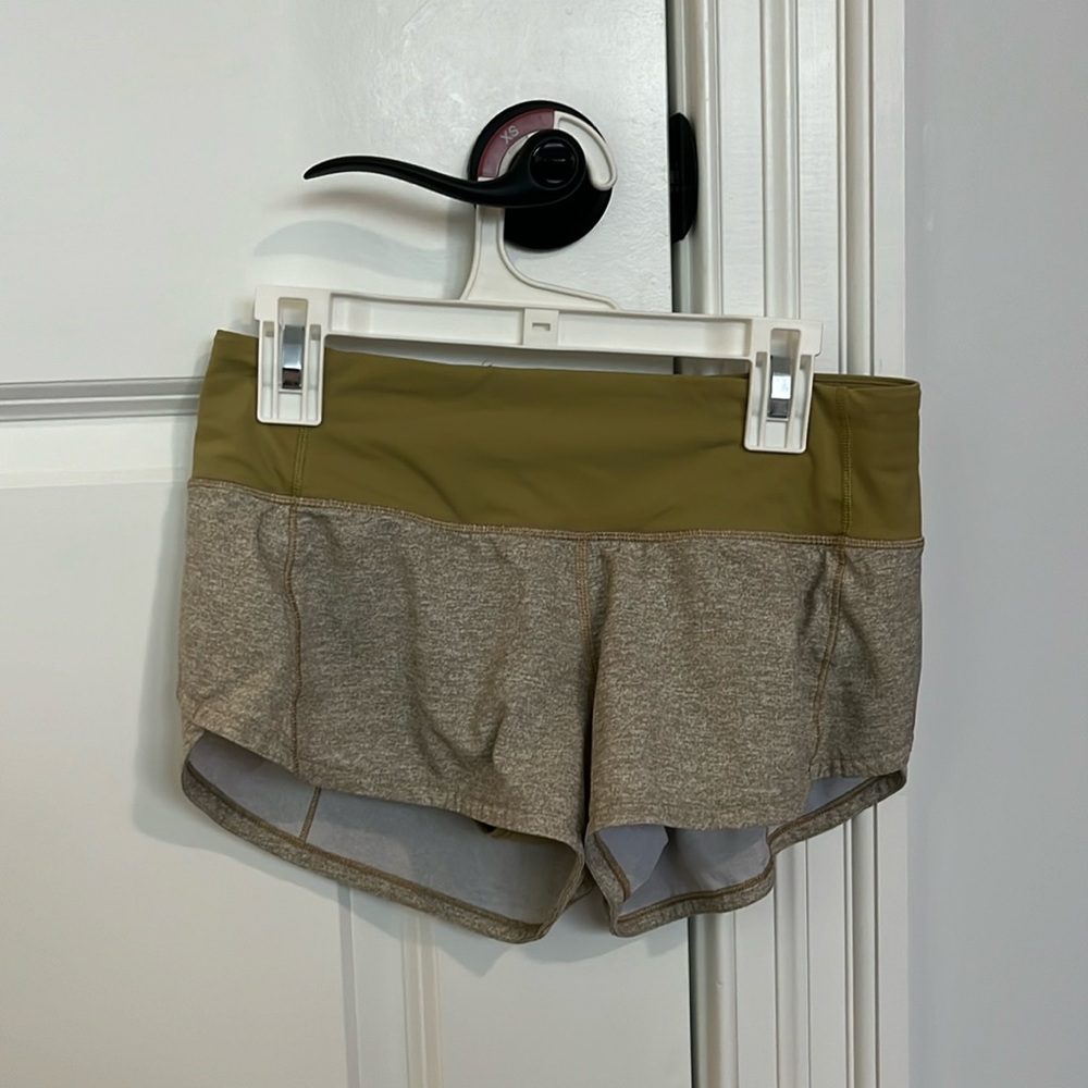 Lululemon Speed up 2.5 inch size 0 shorts